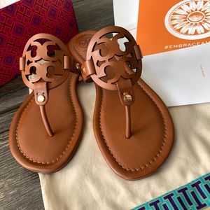 Tory Burch leather sandal 8.5 Brand New
